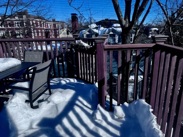 $3,100 | 19 Chester Street, Unit 3, Somerville, MA 02144