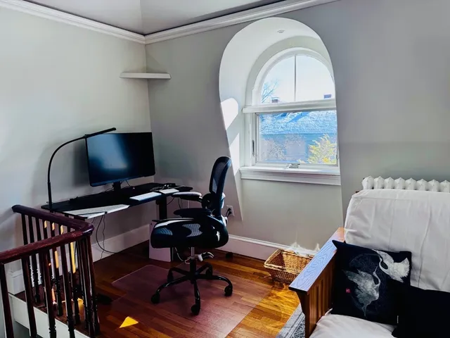 $3,100 | 19 Chester Street, Unit 3, Somerville, MA 02144