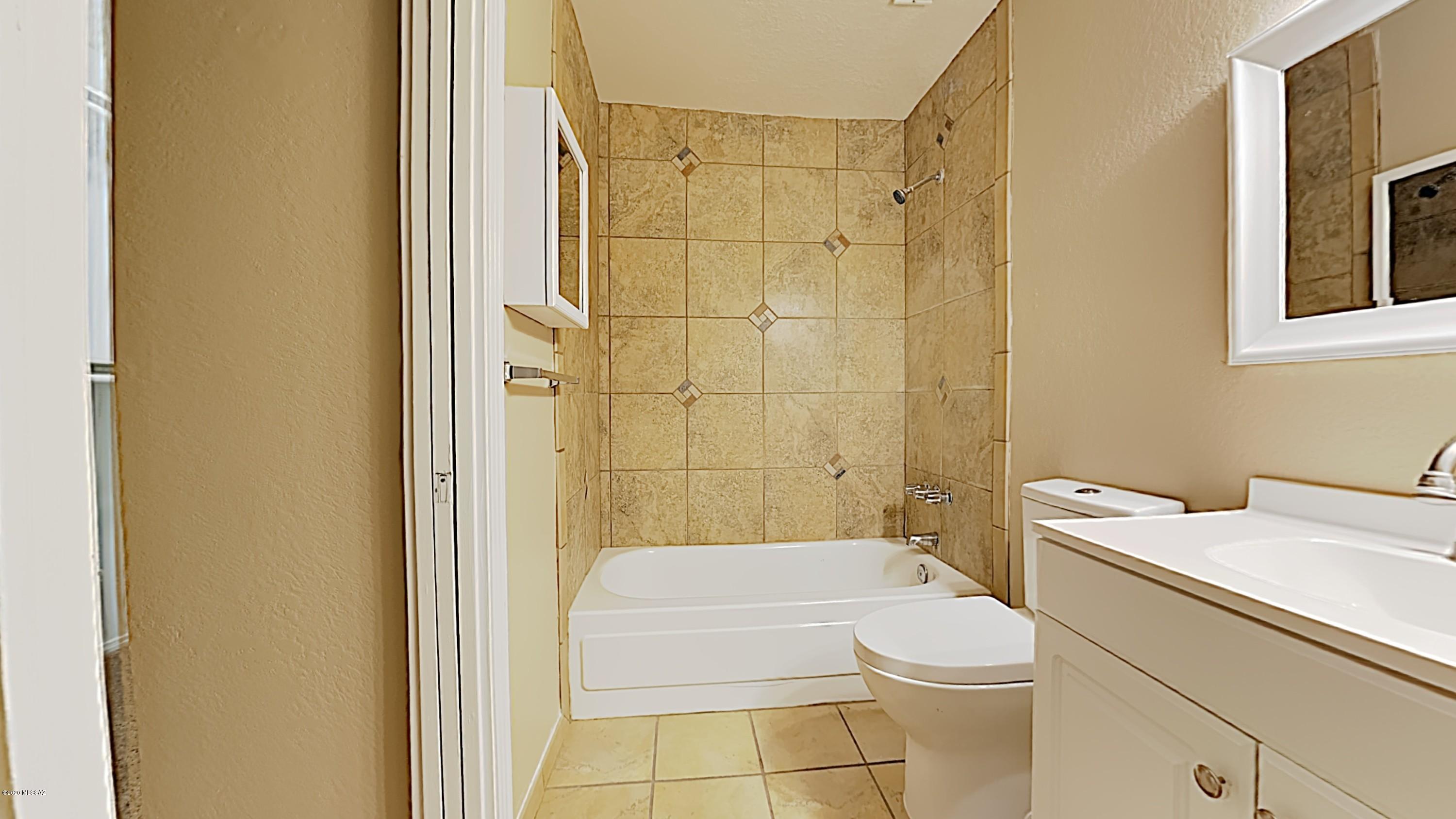8255 North Oracle Road, Unit 109 Tucson, AZ 85704 - Photo 8 of 11