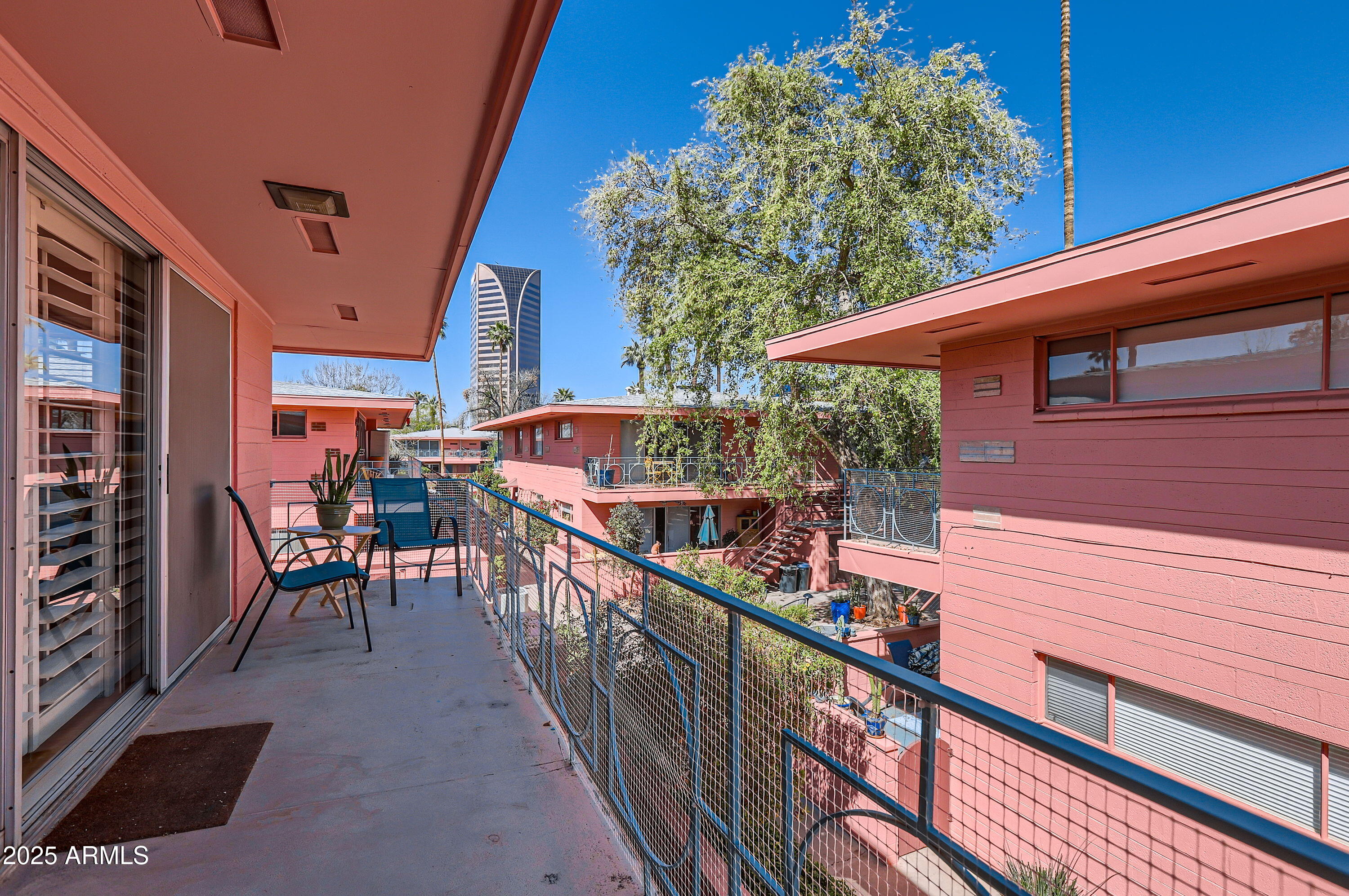 146 East Coronado Road, Unit 39 Phoenix, AZ 85004 - Photo 26 of 28 146 E Coronado Rd 39 - MLS Sized - 026 -