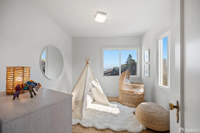 $1,950,000 | 11 Encline Court, San Francisco, CA 94127