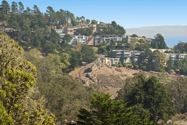 $1,950,000 | 11 Encline Court, San Francisco, CA 94127