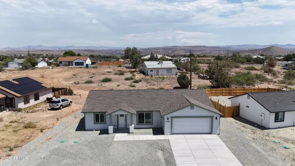 $349,900 | 20182 East Mesa Verde Road, Mayer, AZ 86333