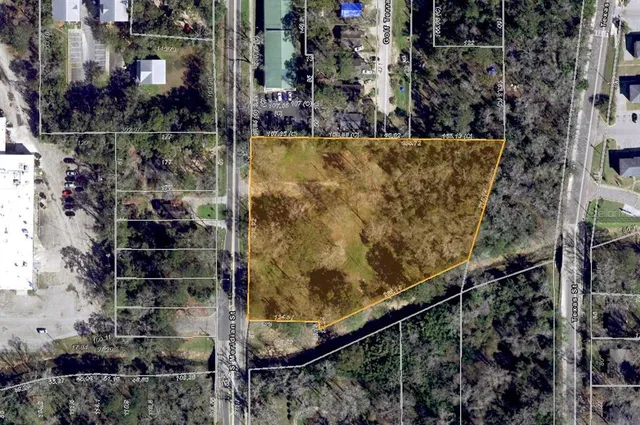 a view of a balcony with street