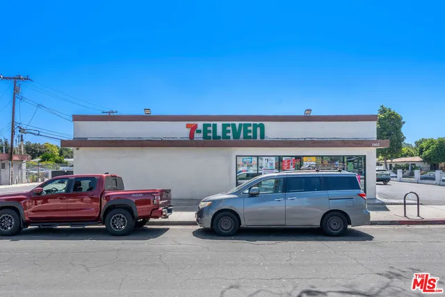 $1,675,000 | 1960 Santa Fe Avenue, Long Beach, CA 90810