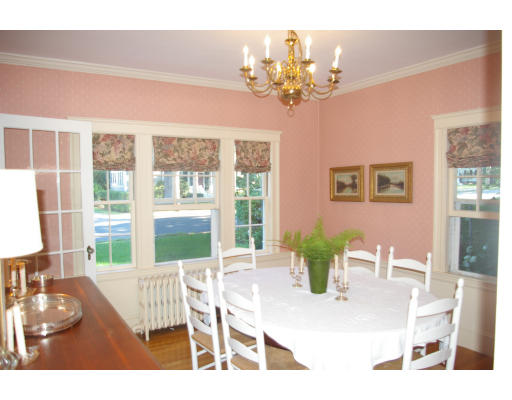 28 Garrison Road Hingham, MA 02043 - Photo 5 of 8 Gallery Image 5