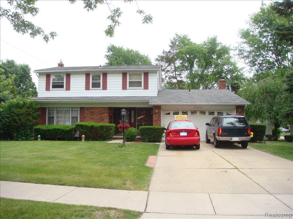 29630 North Rutherland Street Southfield, MI 48076 - Photo 1 of 1 DSC03042
