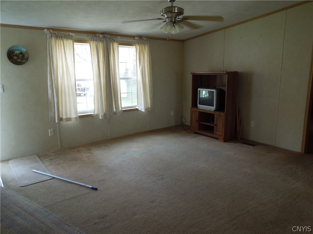 6366 Truxton Tully Road Tully, NY 13159 - Photo 7 of 19 Gallery Image 7