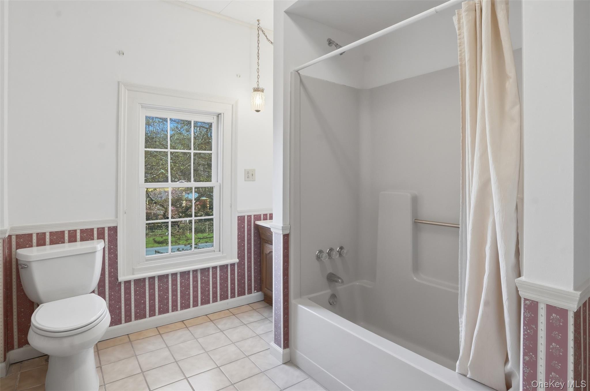3408 United States Rte 209 Stone Ridge, NY 12484 - Photo 17 of 34