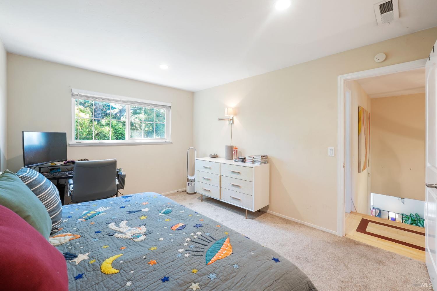 5260 San Luis Avenue Santa Rosa, CA 95409 - Photo 33 of 48