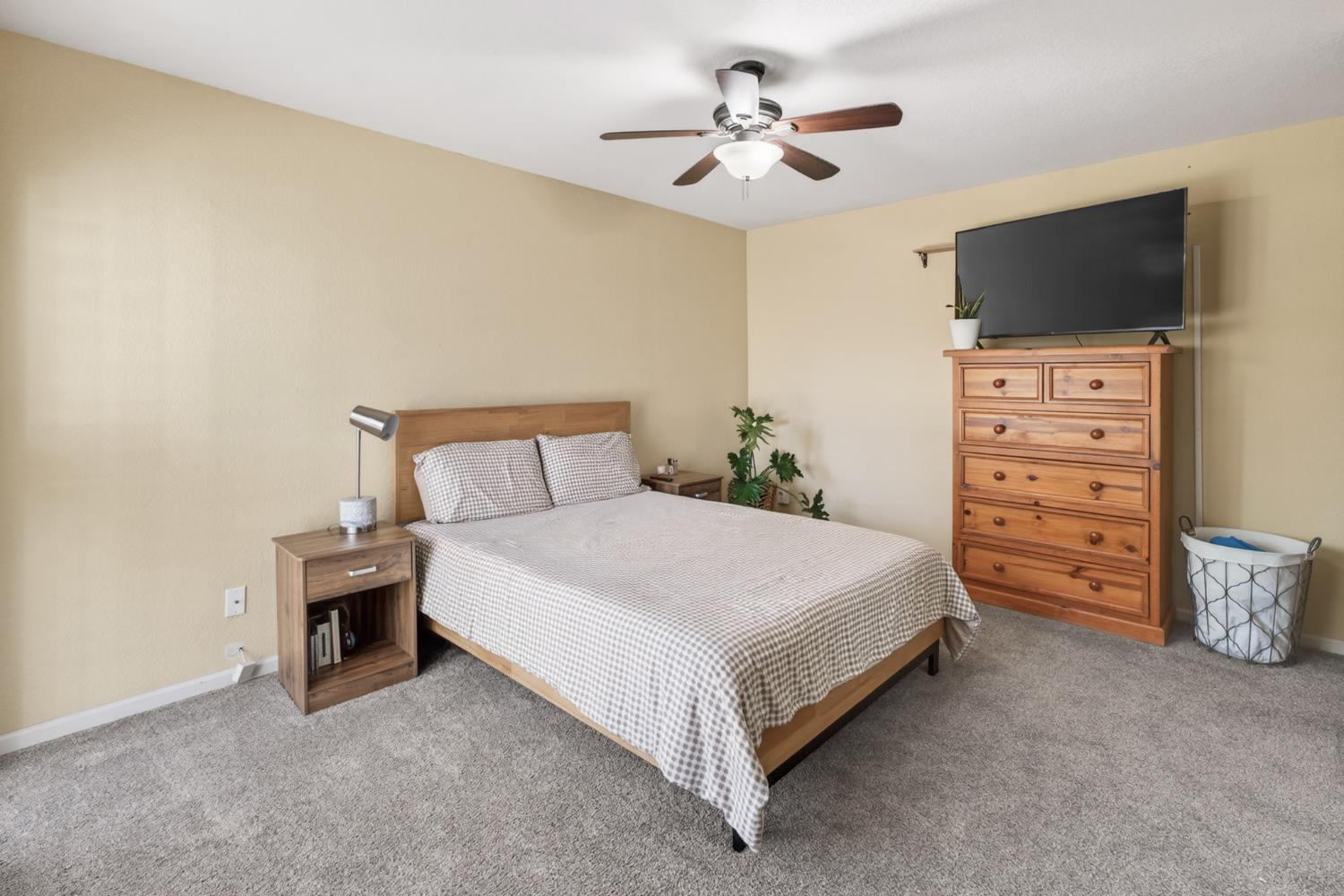 552 West 4th Street Tracy, CA 95376 - Photo 21 of 39
