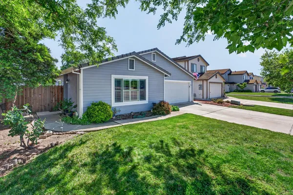 $540,000 | 552 West 4th Street, Tracy, CA 95376