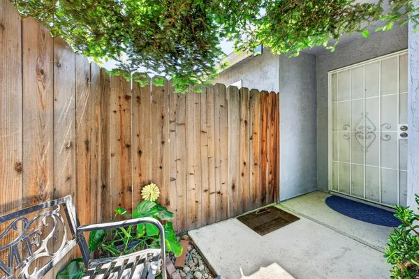 $540,000 | 552 West 4th Street, Tracy, CA 95376