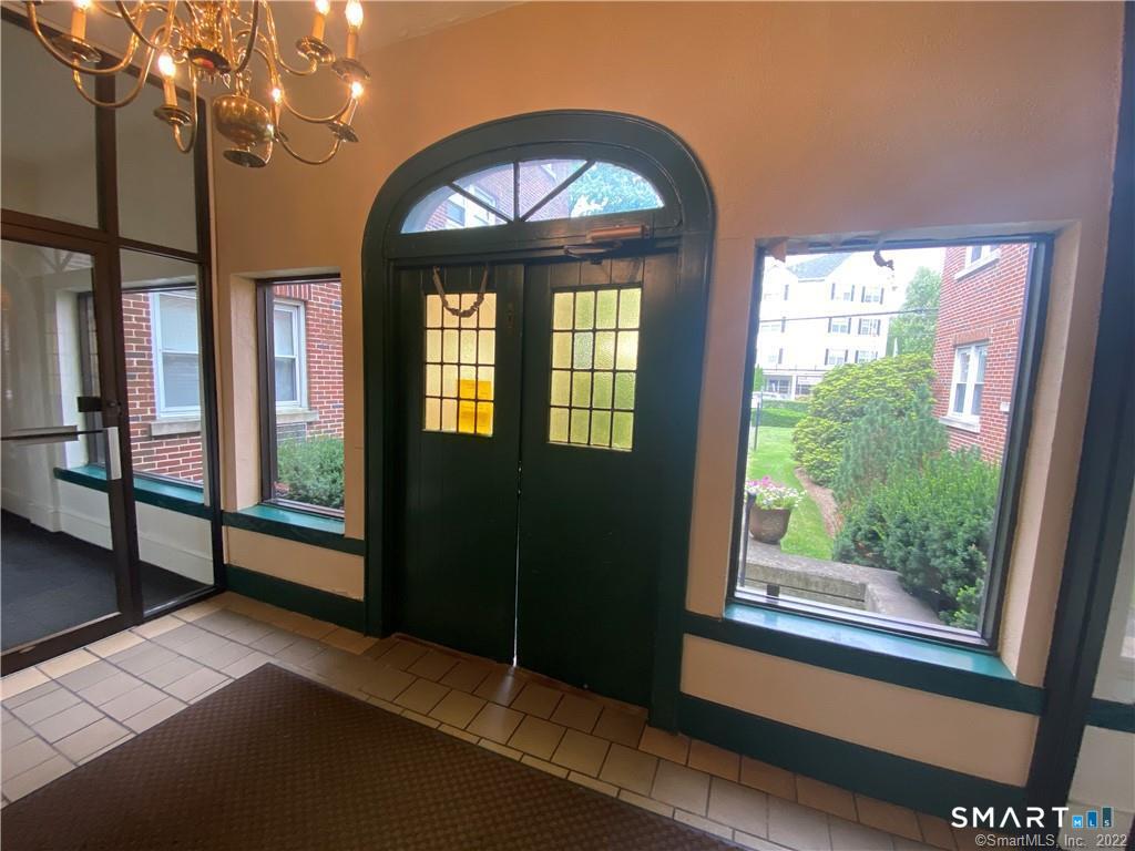 77 Glenbrook Road, Unit 202 Stamford, CT 06902 - Photo 3 of 15