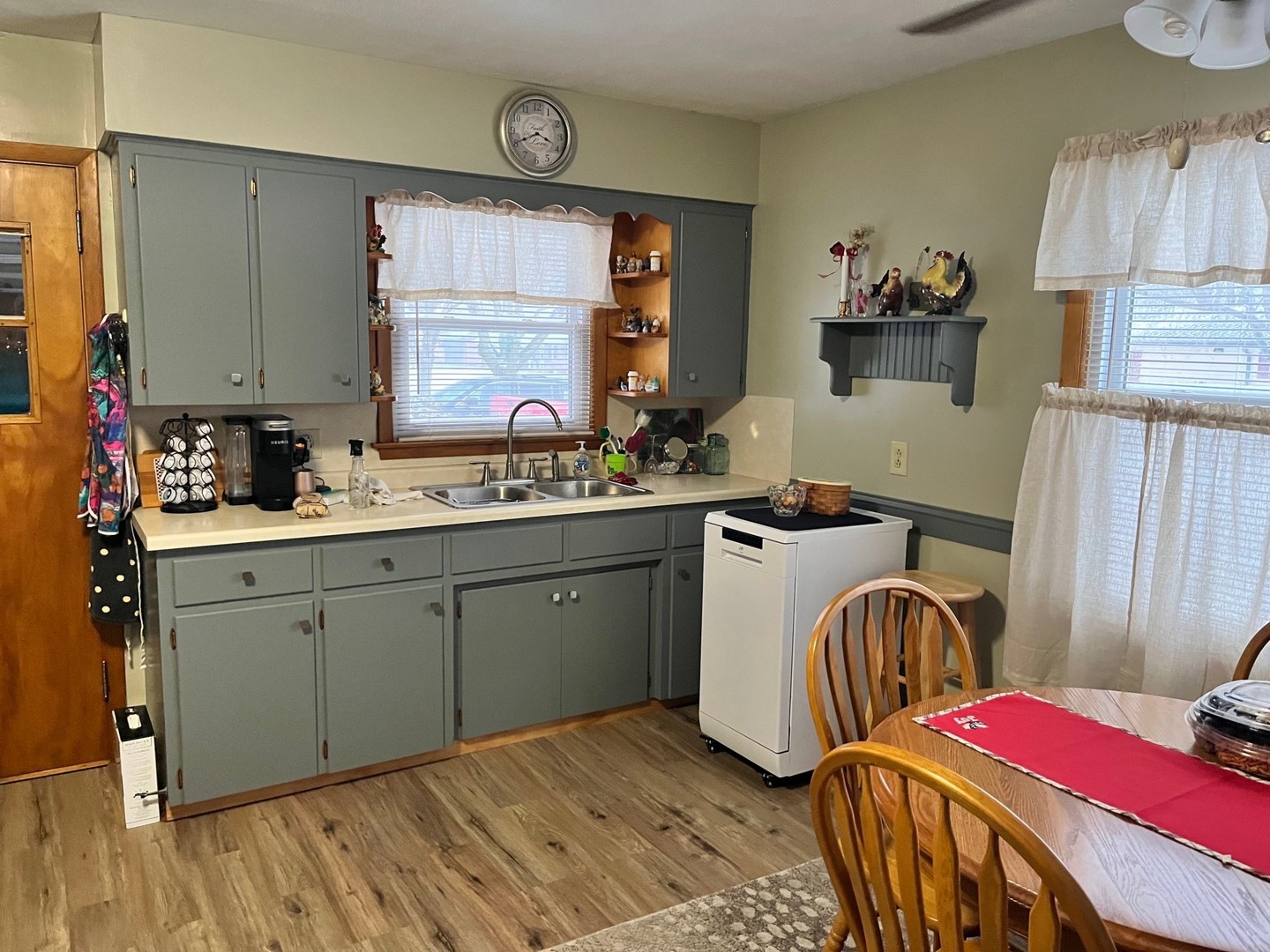 404 Elm Street Morrison, IL 61270 - Photo 4 of 5