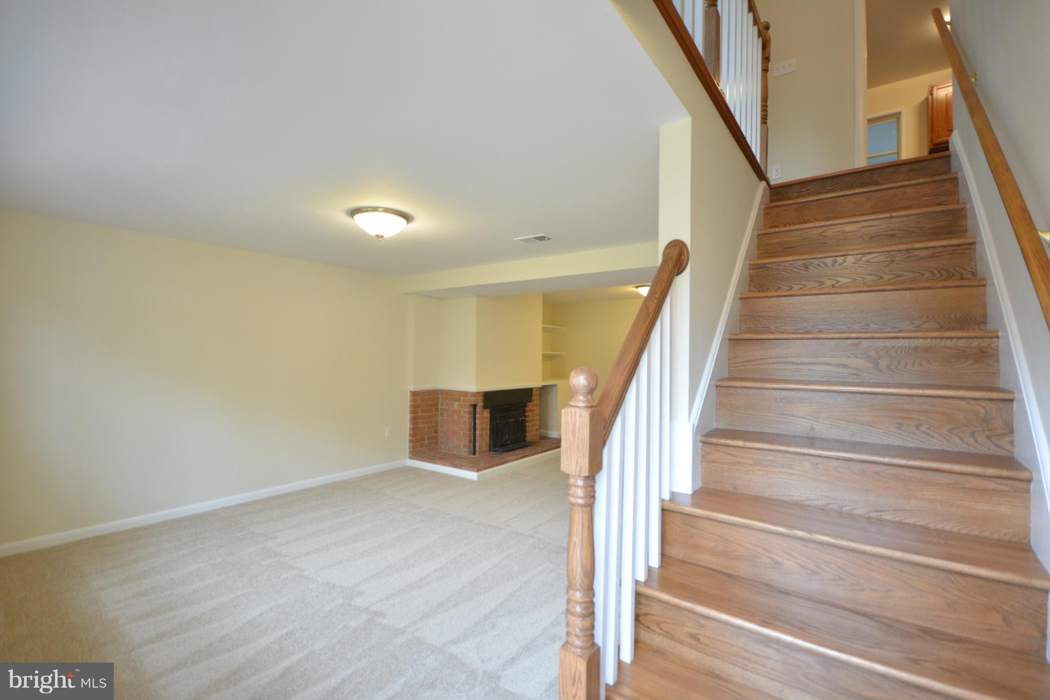 13203 Delaney Road Woodbridge, VA 22193 - Photo 3 of 30 a view of entryway