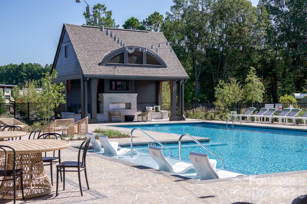 14011 Bespoke Road, Unit A6 Charlotte, NC 28277 - Photo 17 of 43 Gallery Image 17