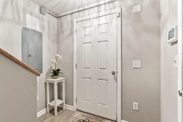 $335,000 | 9 Ledges Court, Unit 9, Lewiston, ME 04240