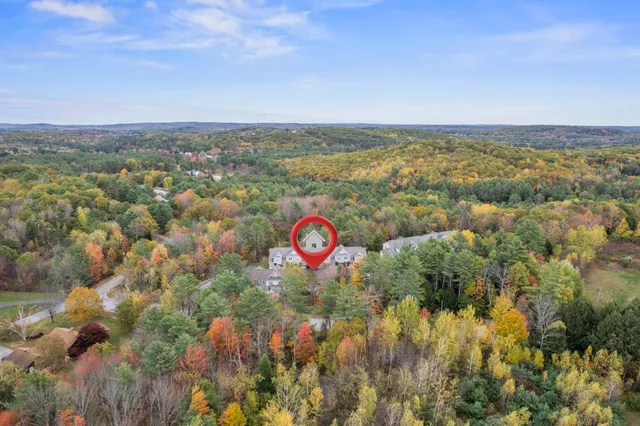 $335,000 | 9 Ledges Court, Unit 9, Lewiston, ME 04240