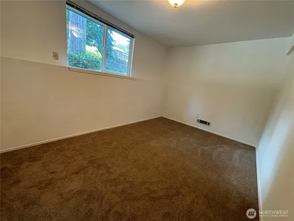 $2,700 | 5848 Northeast Olive Avenue, Bremerton, WA 98311