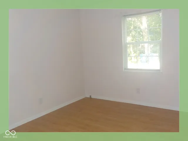 $950 | 209 Lark Drive, Carmel, IN 46032