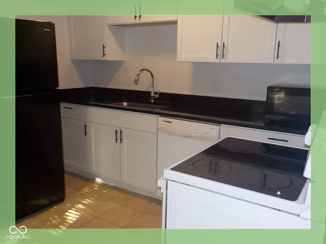 $950 | 209 Lark Drive, Carmel, IN 46032