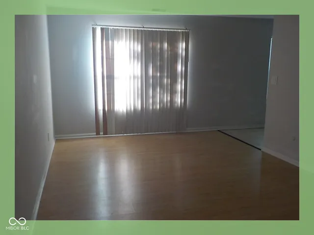 $950 | 209 Lark Drive, Carmel, IN 46032