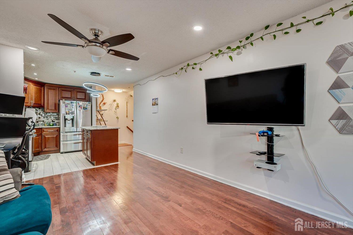 202 Prestwick Way Edison, NJ 08820 - Photo 18 of 31