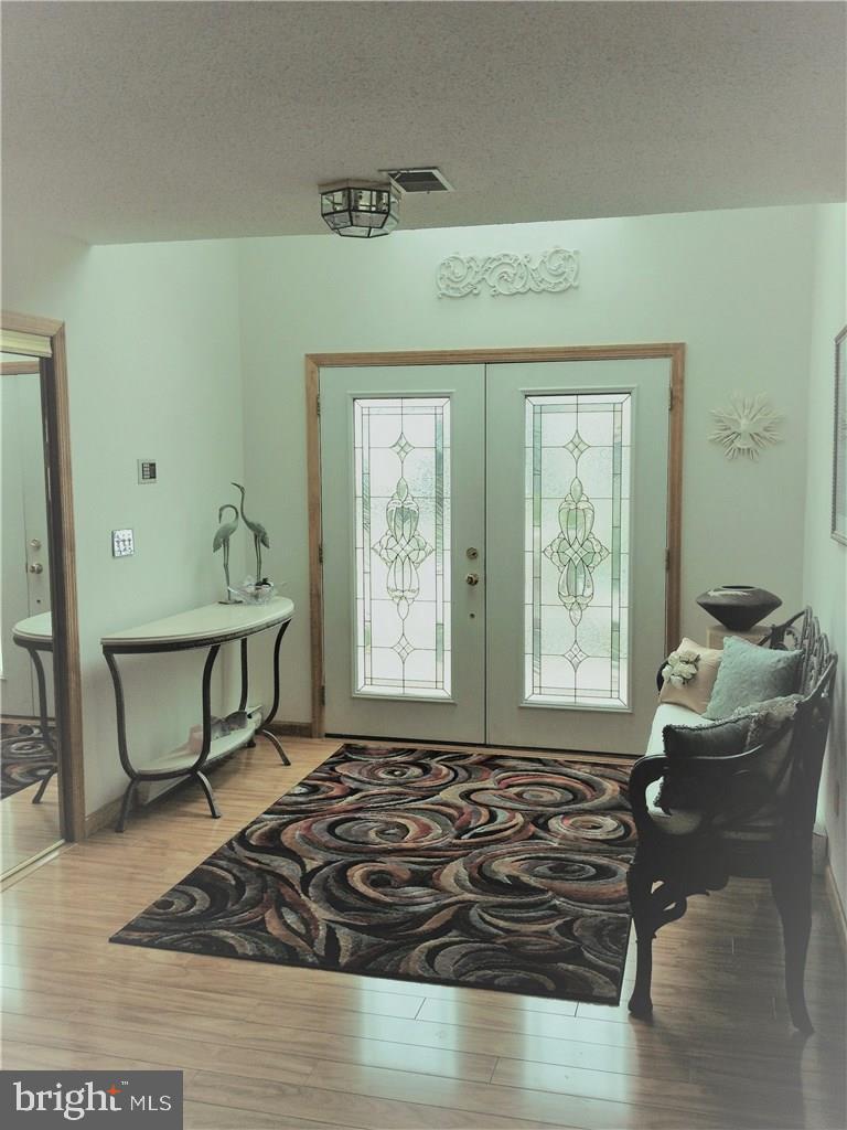 188 Peter Road Manahawkin, NJ 08050 - Photo 4 of 21