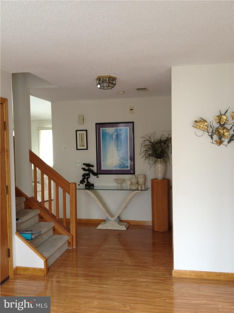 188 Peter Road Manahawkin, NJ 08050 - Photo 6 of 21
