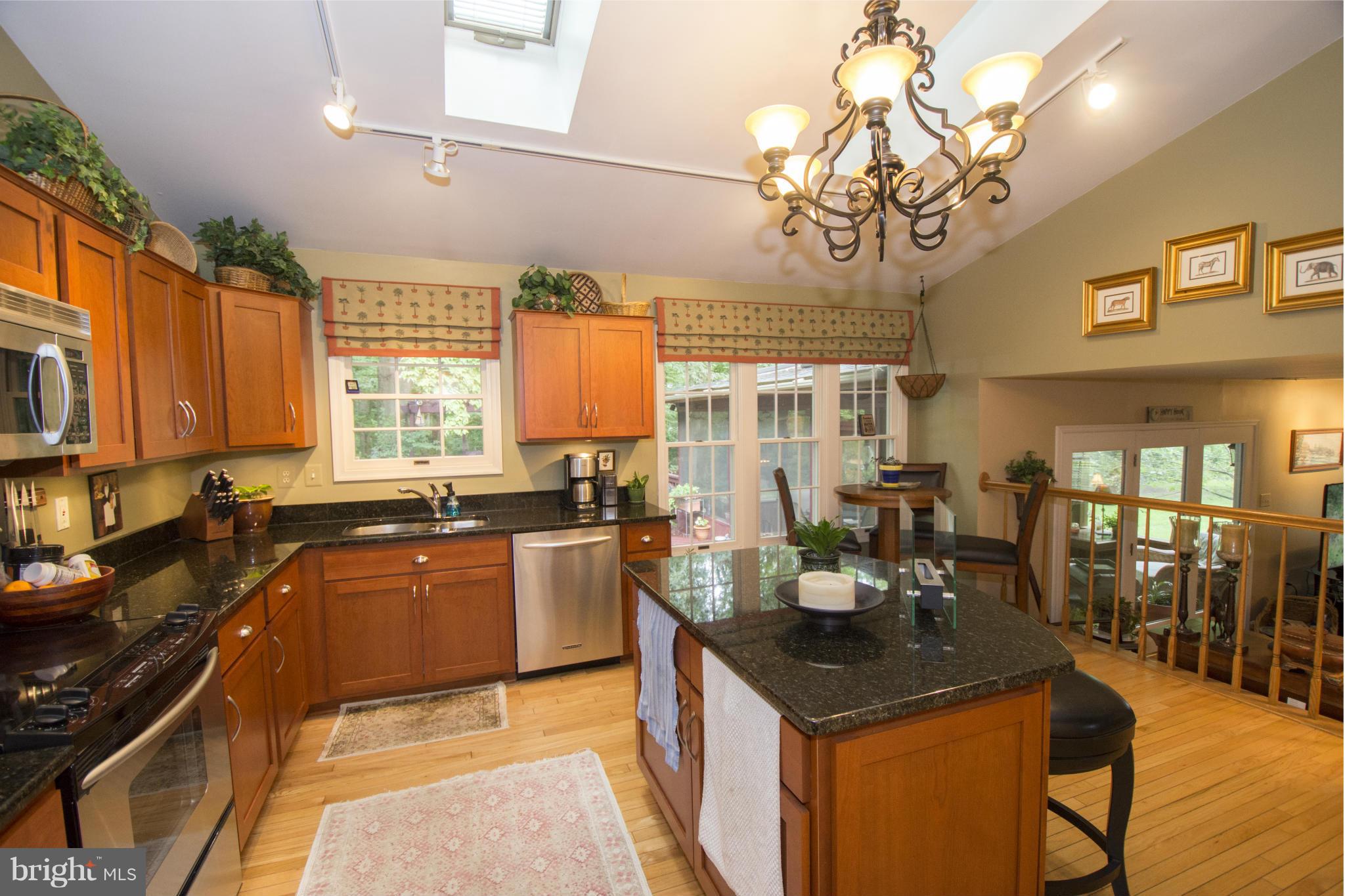 3110 Arrowhead Farms Road Gambrills, MD 21054 - Photo 10 of 30 Granite Counters