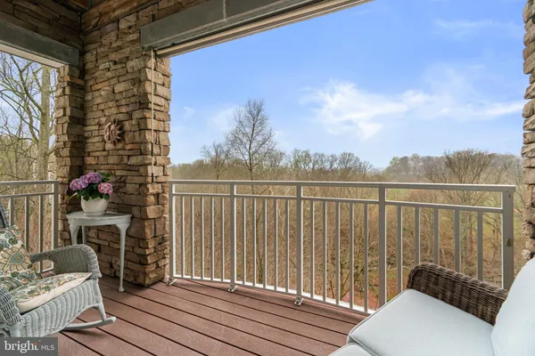 $445,000 | 17 Clay Lodge Lane, Unit 304, Catonsville, MD 21228