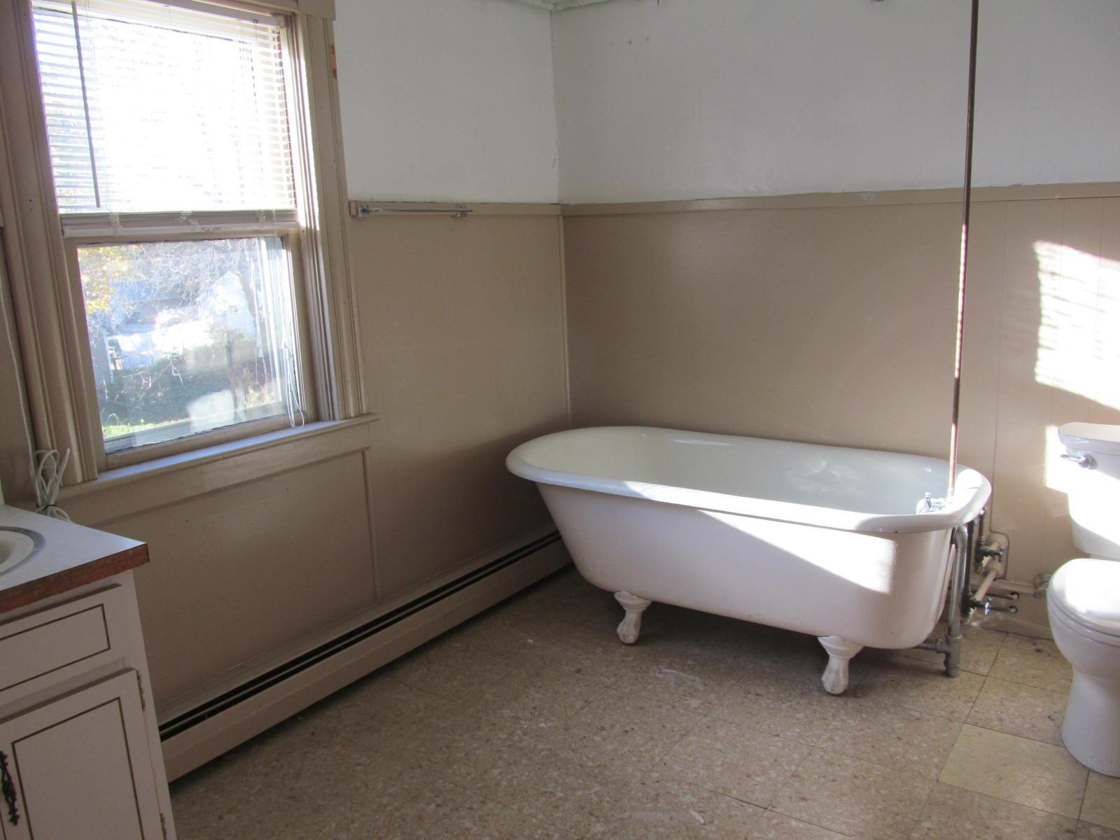 129 Lincoln Avenue Rutland, VT 05701 - Photo 17 of 40