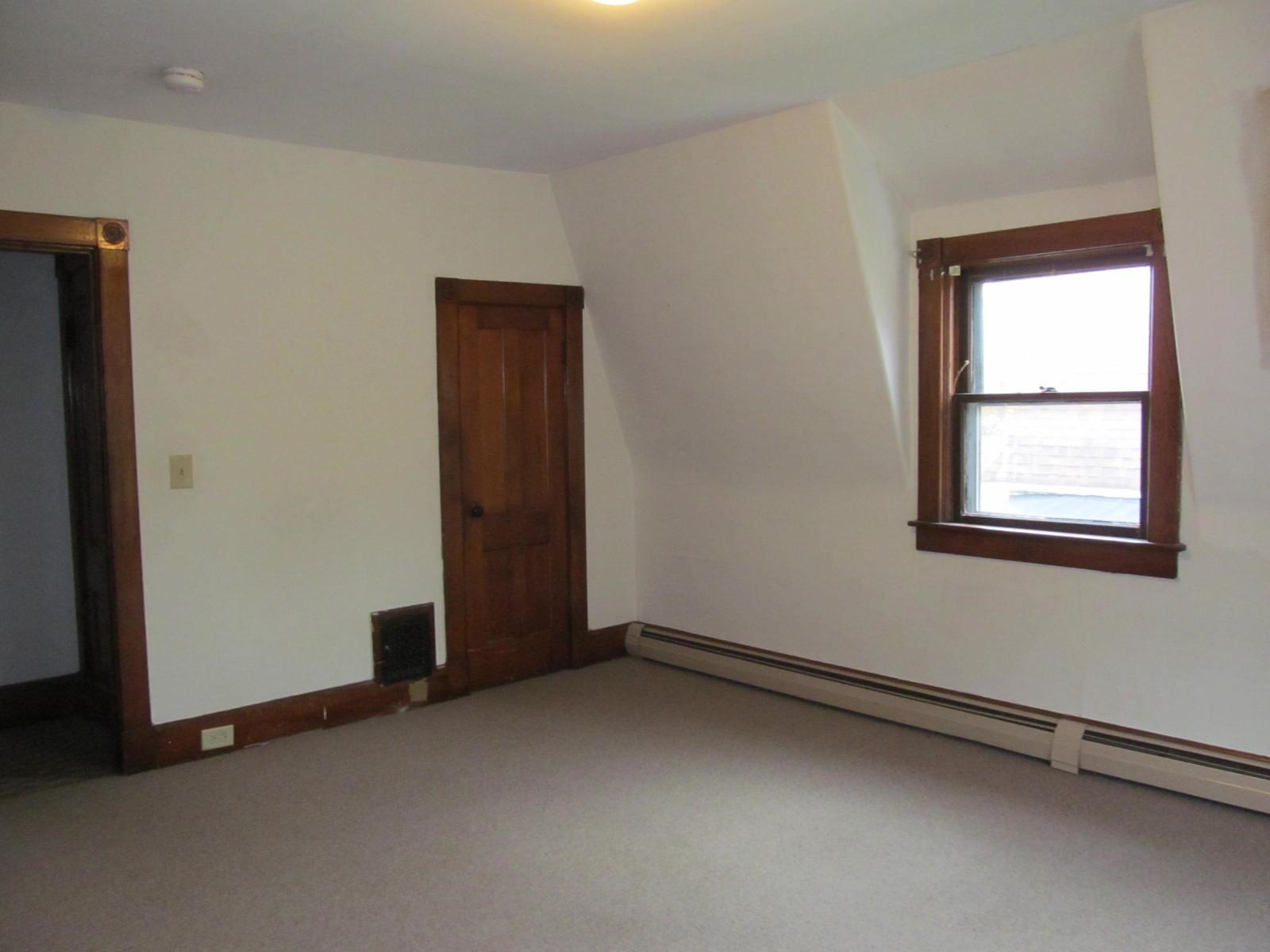 129 Lincoln Avenue Rutland, VT 05701 - Photo 18 of 40