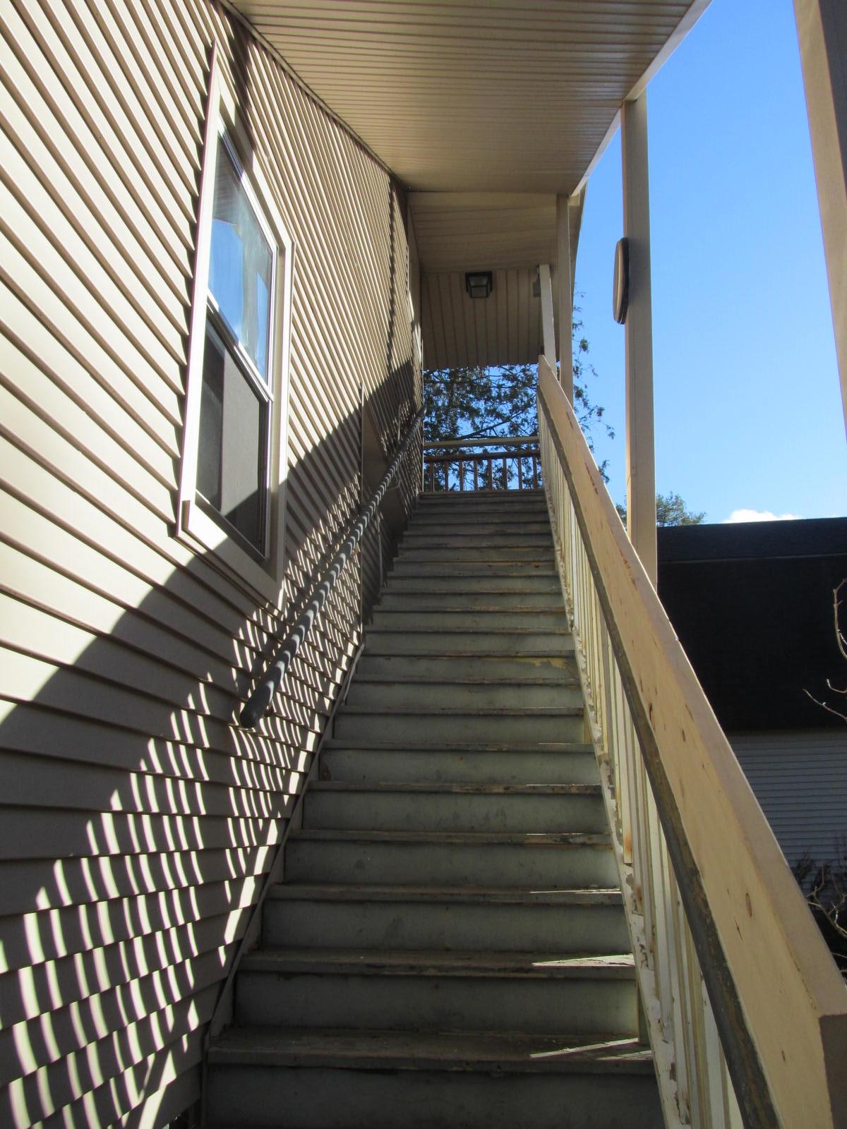 129 Lincoln Avenue Rutland, VT 05701 - Photo 28 of 40