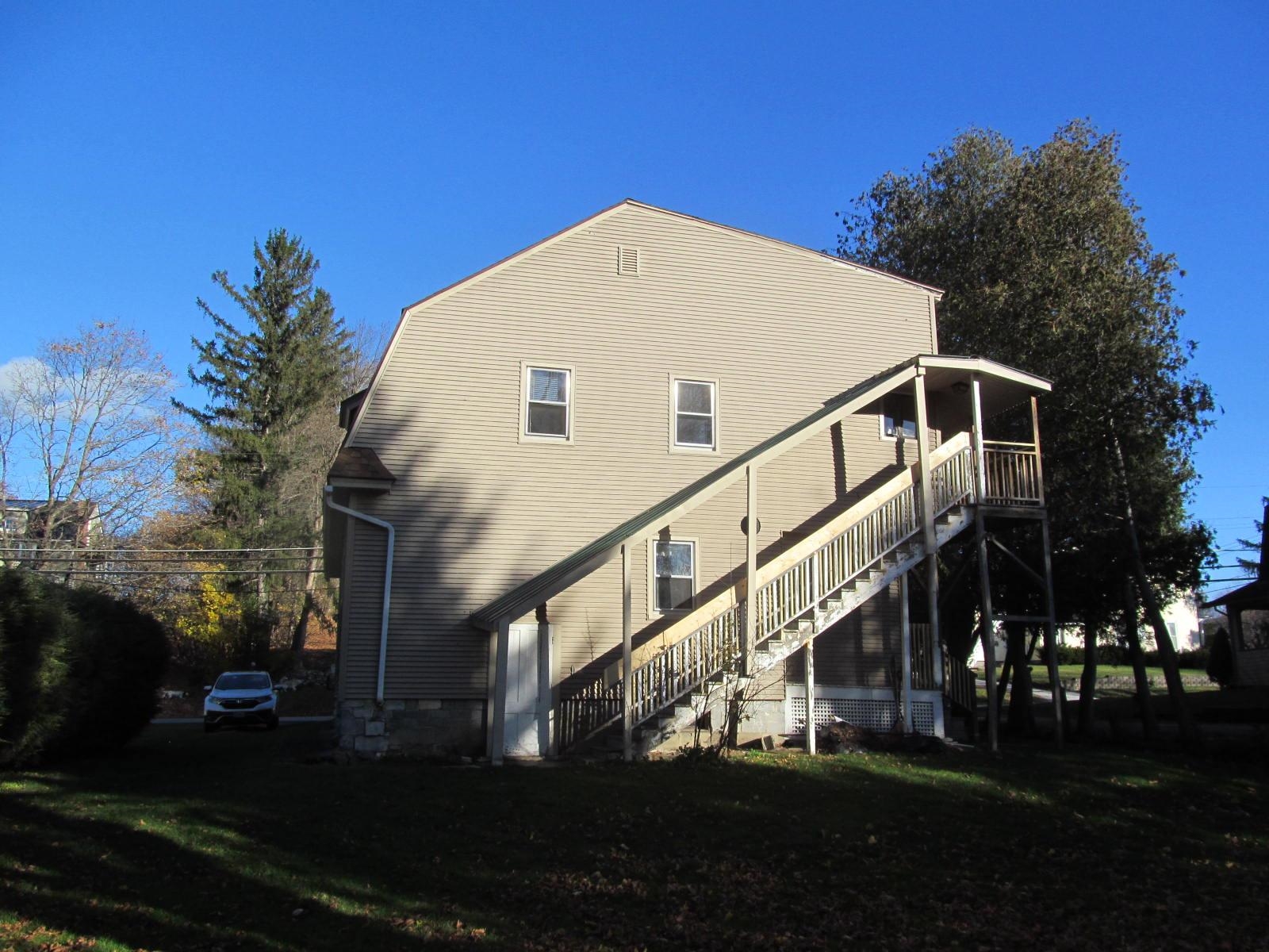 129 Lincoln Avenue Rutland, VT 05701 - Photo 29 of 40