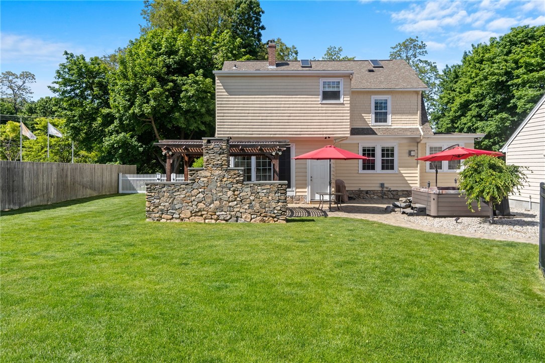 362 Cowesett Road Warwick, RI 02886 - Photo 7 of 44 Gallery Image 7