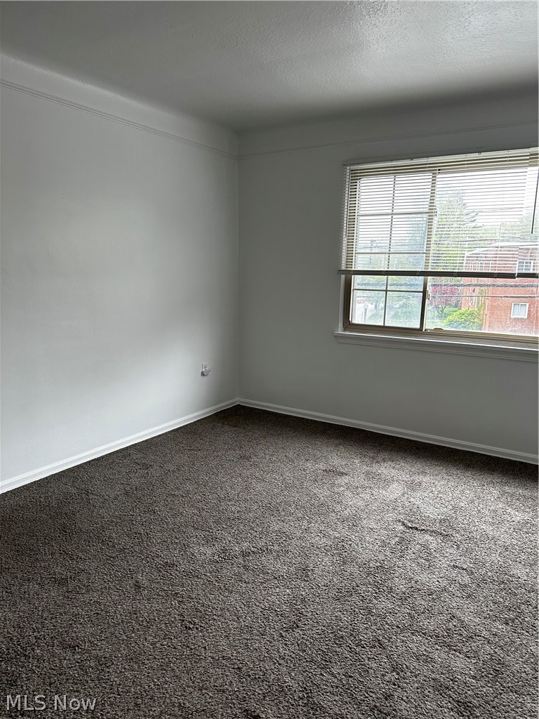 2676 Noble Road, Unit 3 Cleveland Heights, OH 44121 - Photo 4 of 14