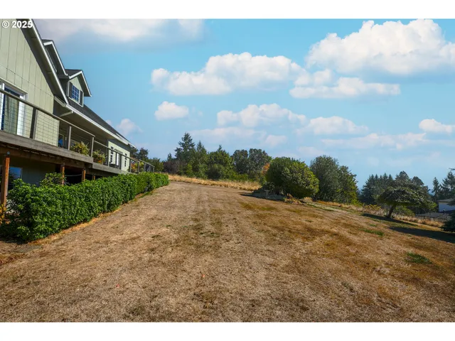 a view of an outdoor space and a yard