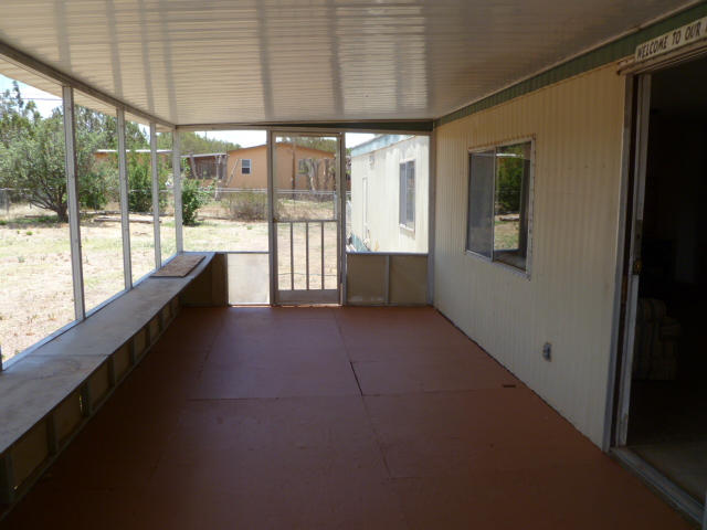 8371 Navajo Road Show Low, AZ 85901 - Photo 10 of 12