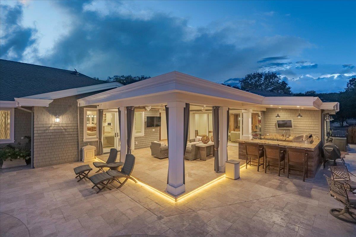 14411 Shannon Road Los Gatos, CA 95032 - Photo 41 of 109