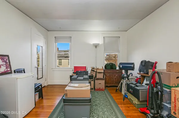 $1,550,000 | 64 Le Grande Avenue, Greenwich, CT 06830