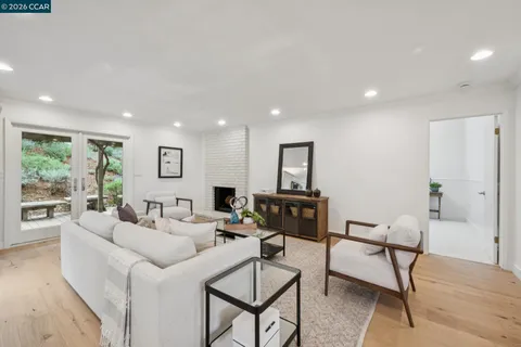 $2,795,000 | 41 Kellie Ann Court, Orinda, CA 94563