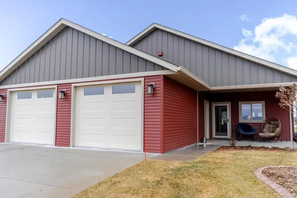 $409,900 | 1922 Sandstone Loop South, Sartell, MN 56377