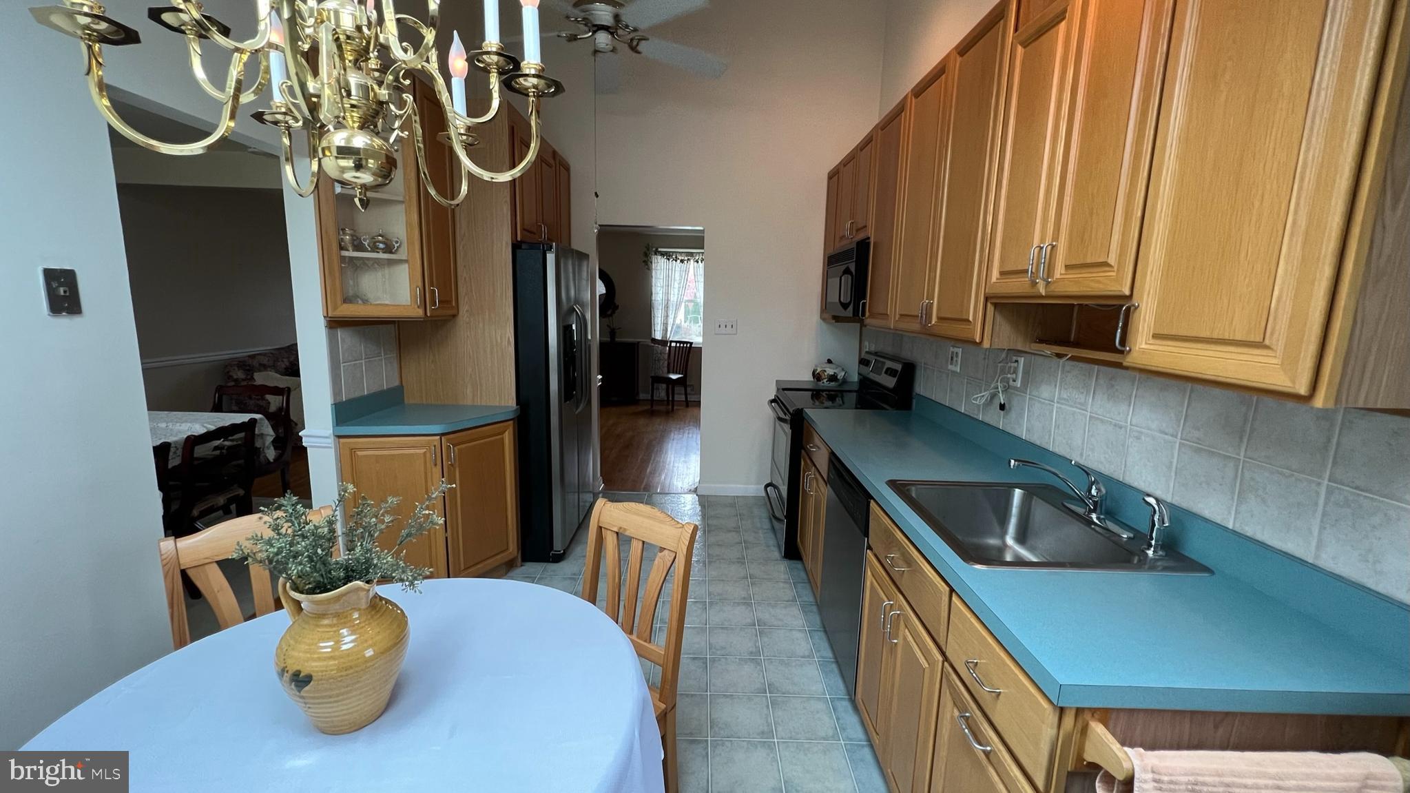 5 Knoll Road Stratford, NJ 08084 - Photo 14 of 34