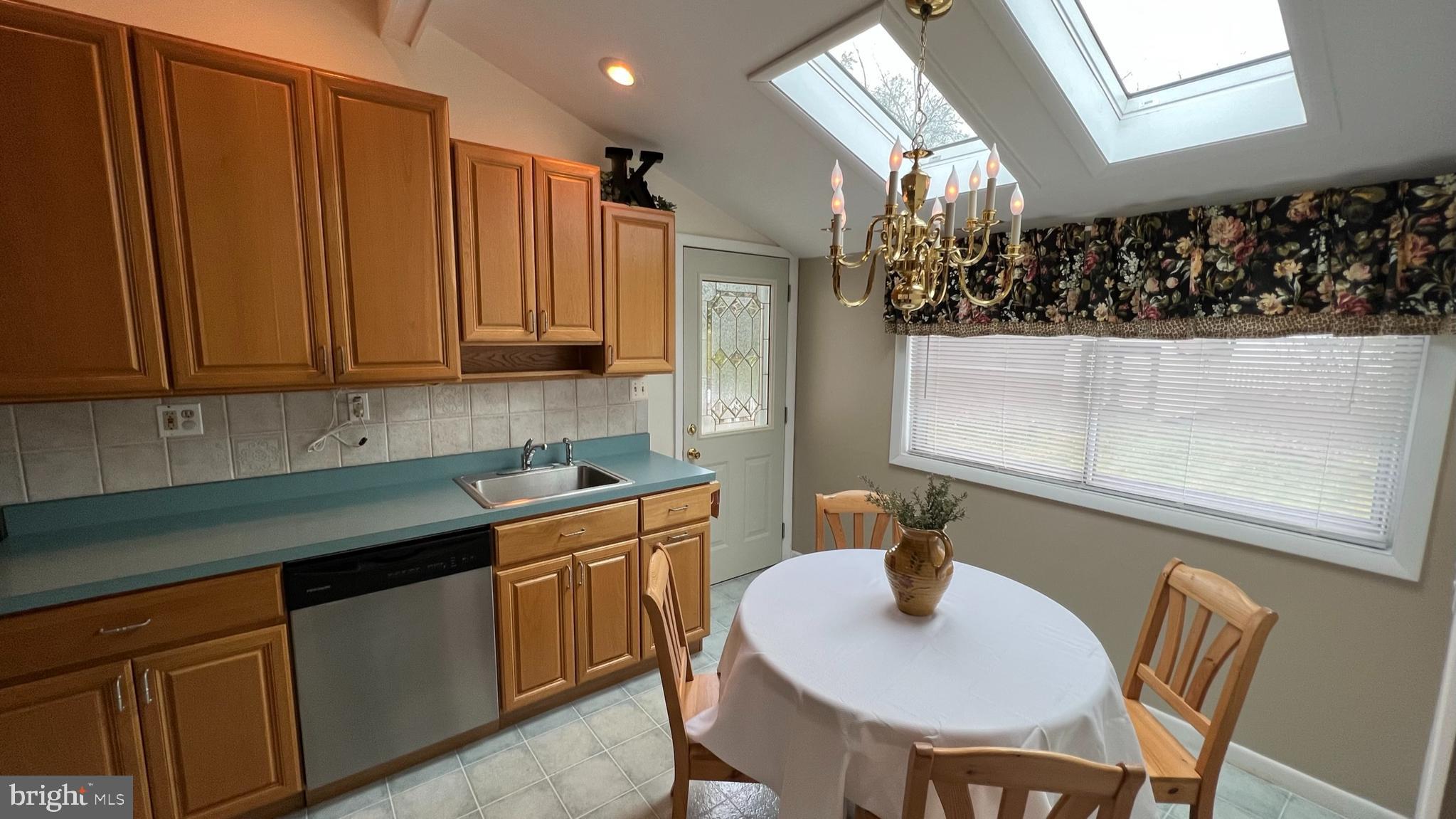 5 Knoll Road Stratford, NJ 08084 - Photo 15 of 34
