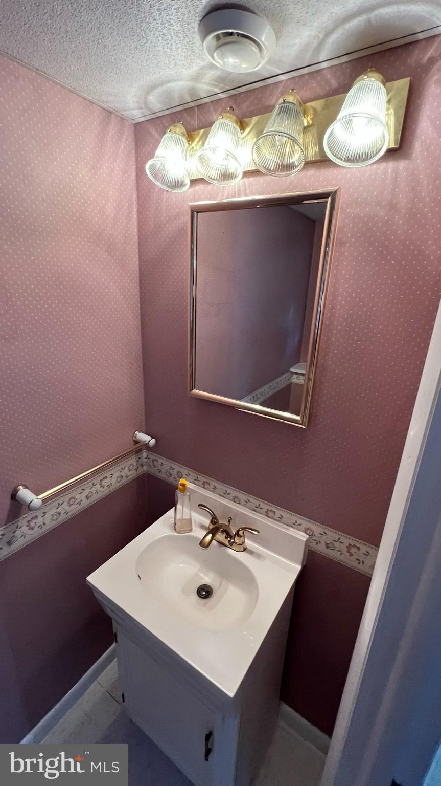 5 Knoll Road Stratford, NJ 08084 - Photo 25 of 34