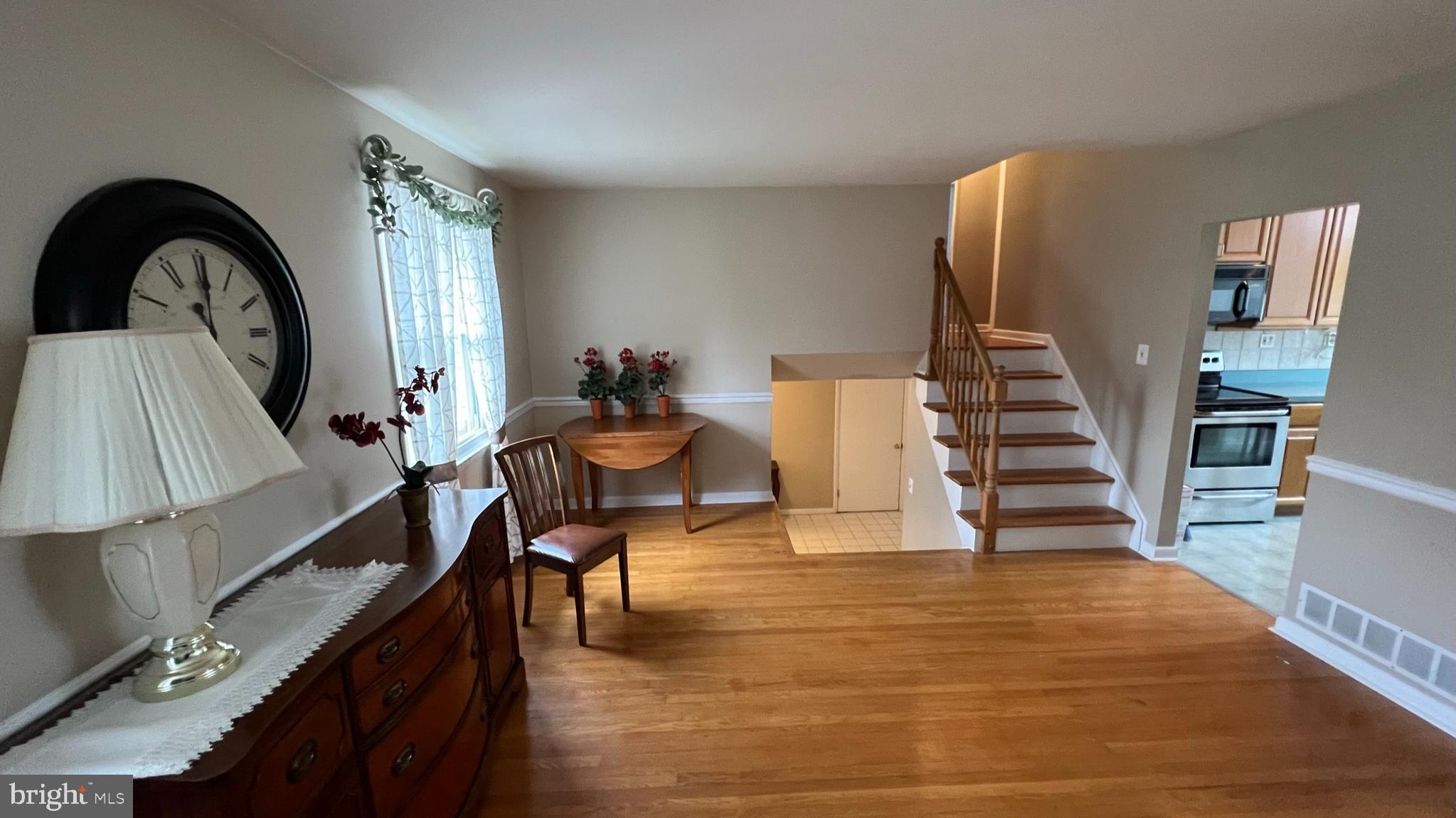 5 Knoll Road Stratford, NJ 08084 - Photo 4 of 34