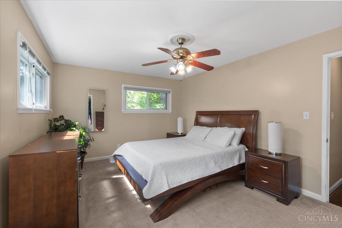 281 Compton Road Wyoming, OH 45215 - Photo 23 of 52