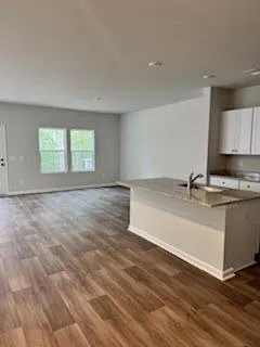 $2,250 | 219 Barnwood Lane, Summerville, SC 29485